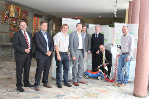 Elektromobilität 2016-06-21-gruppenbild Referenten Hertz