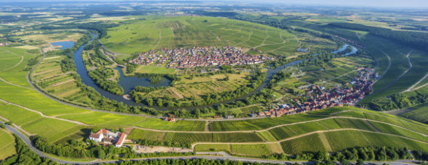 Vogelsburg im Bereich Mainschleife, Stadt Volkach, Landkreis Kitzingen Vogelsburg im Bereich Mainschleife, Stadt Volkach, Landkreis Kitzingen
