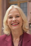 Portrait Regierungspräsidentin Dr. Susanne Weizendörfer
